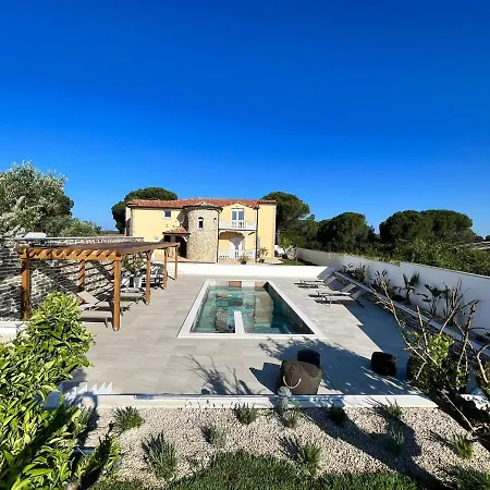 Olivea Luxury Lägenhet Fažana