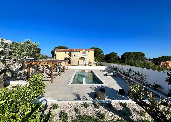 Olivea Luxury Lägenhet Fažana