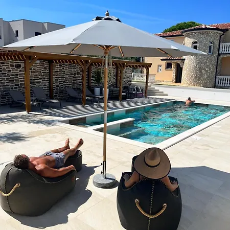 Olivea Luxury *
